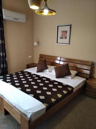 Отель Hotel Diplomat Тбилиси Стандартный одноместный номер-4