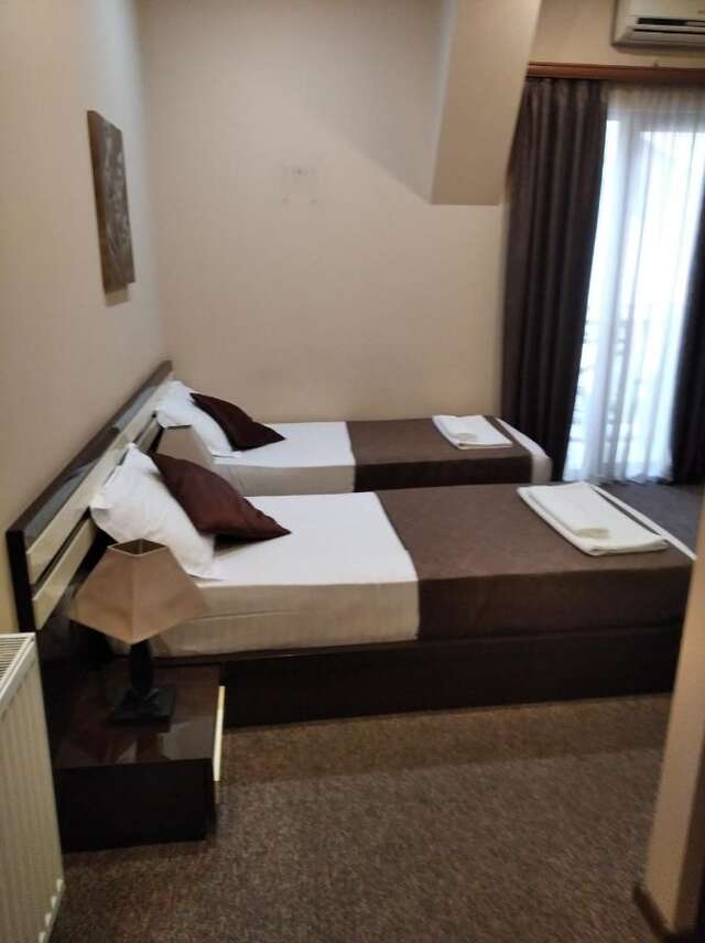 Отель Hotel Diplomat Тбилиси-27