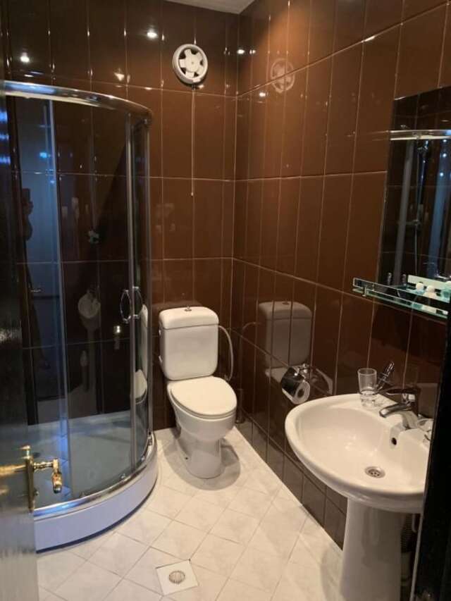Отель Hotel Diplomat Тбилиси-64